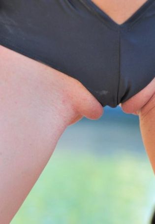 Camel toe erotica