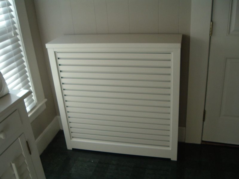 Heating radiator screen