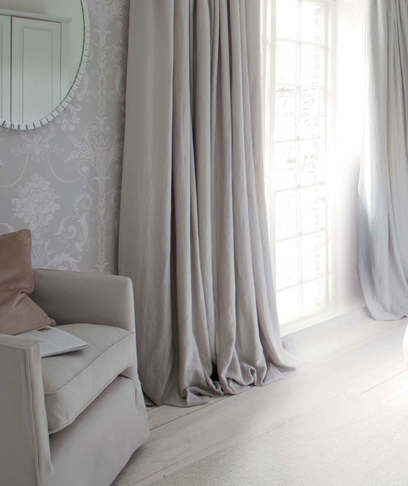 Light gray curtains