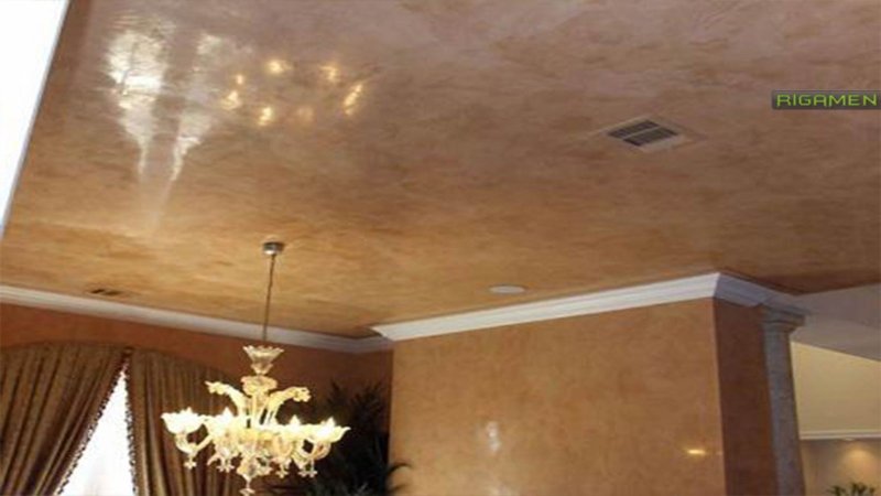 Venetian plaster on the ceiling