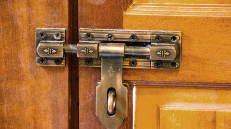 Door lock