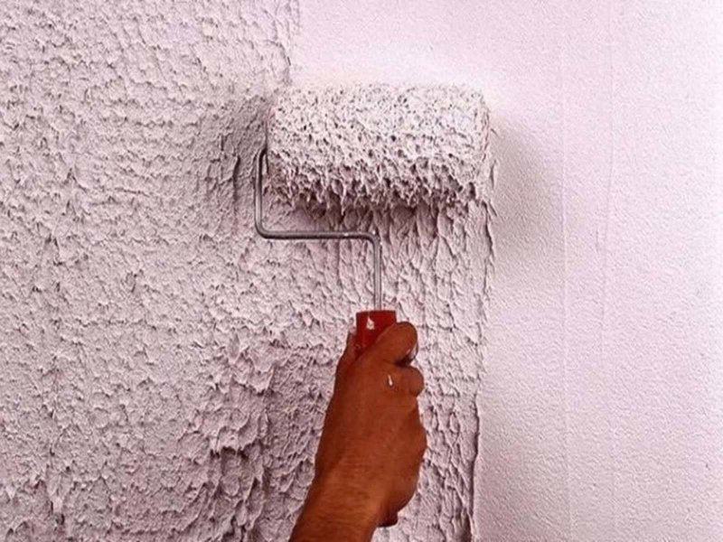 Decorative plaster for walls