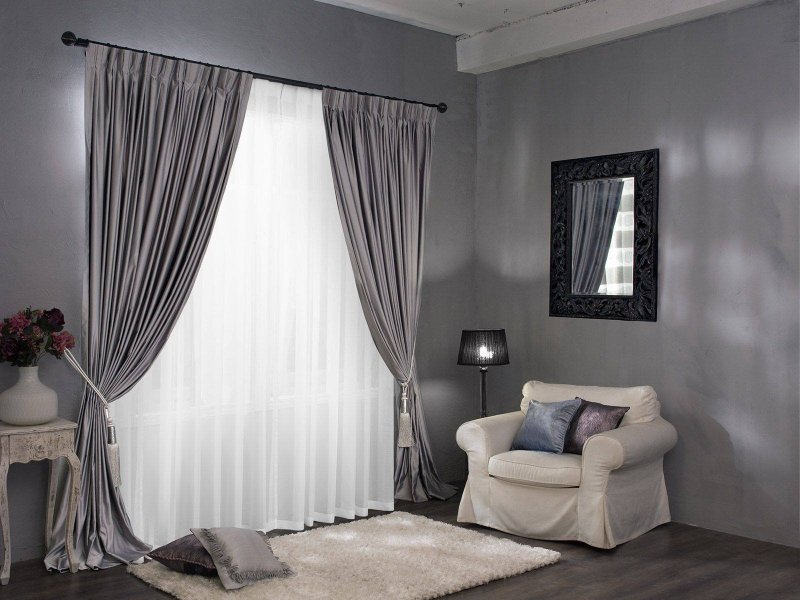 Gray curtains in the interior