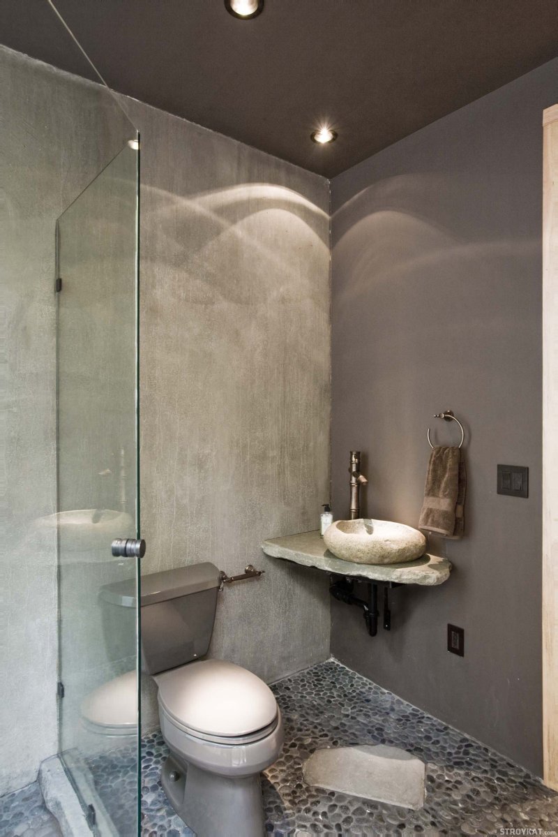 The design of a small bathroom