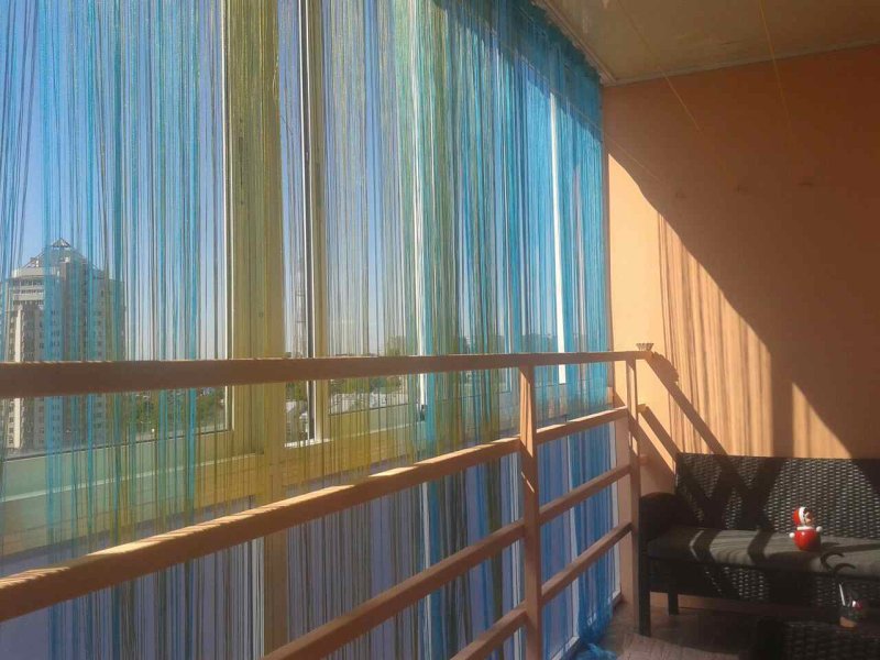 Thread vertical blinds breeze