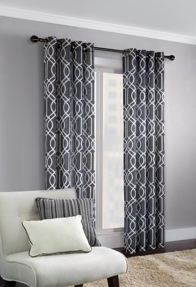 Curtains with a geometric pattern