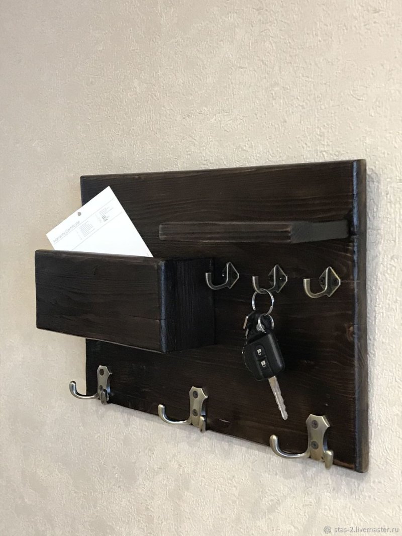 Key shelf in the hallway