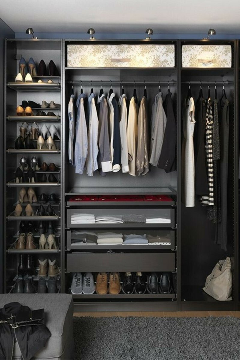 Wardrobe wardrobe