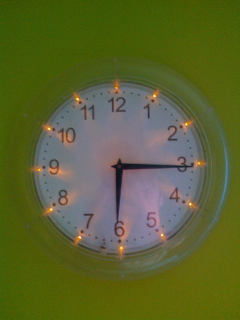 Lighting clock