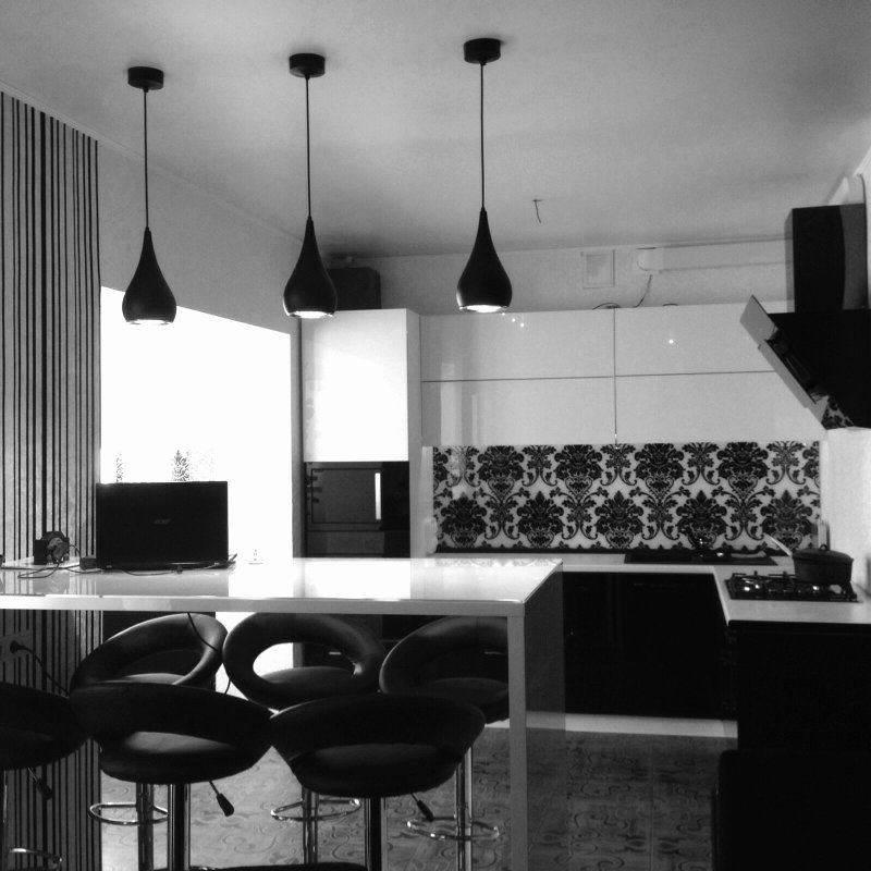 Black white kitchen