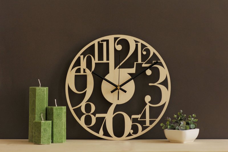 Clock from plywood