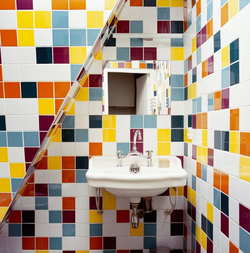 Multi -colored tiles