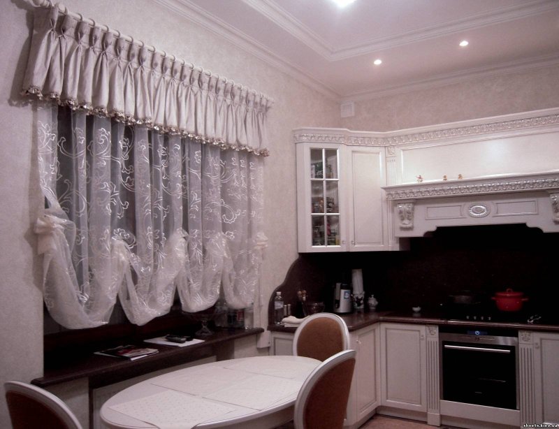 Curtain design for the kitchen