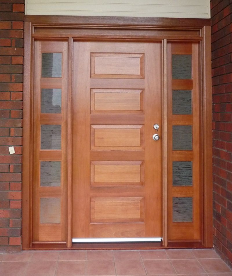 Entrance doors for a country house