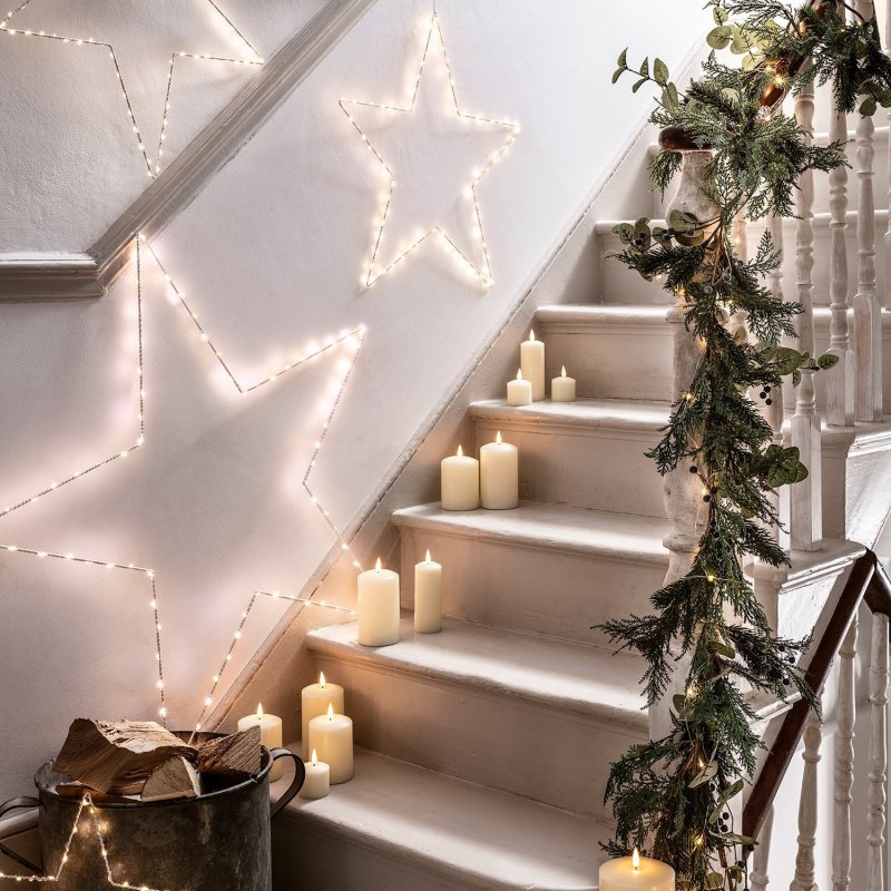 New Year s decor of the stairs