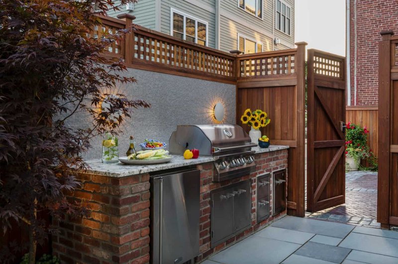 Street kitchen with sink