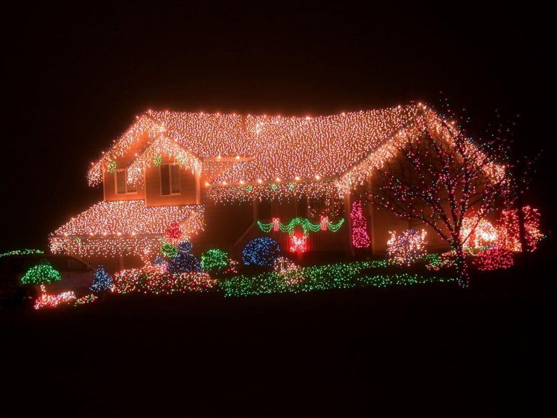 New Year's decoration of the house outside