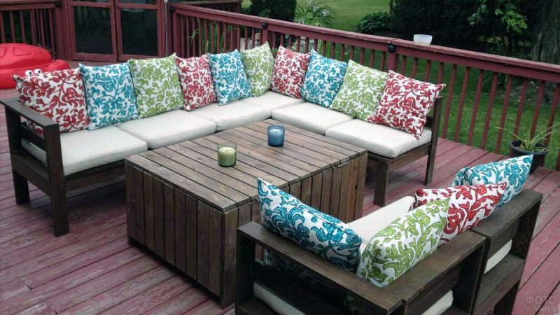 Garden furniture from pallets