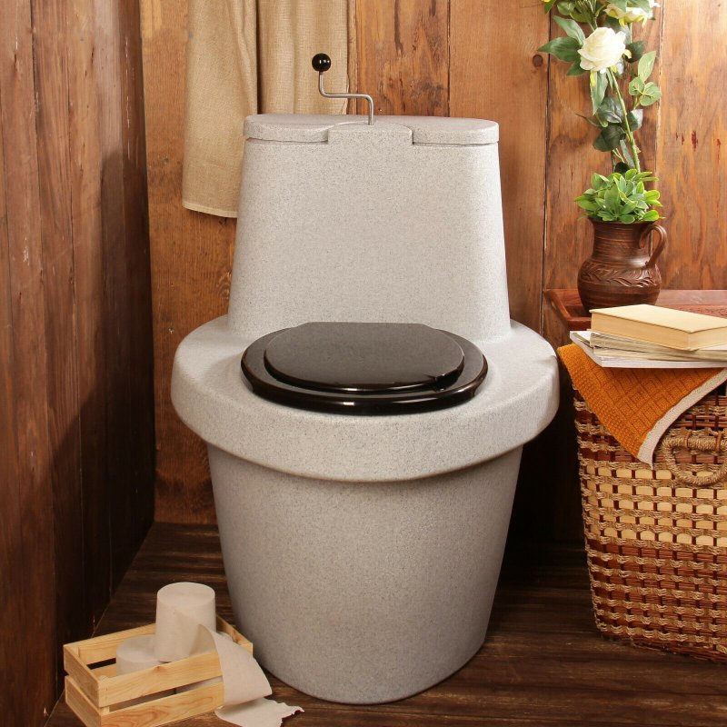 Rostok peat toilet