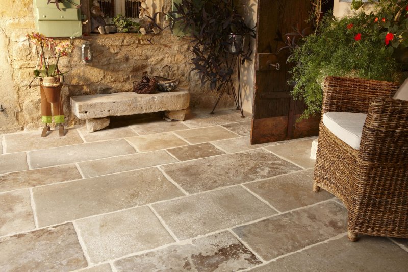 Tiles of travertine