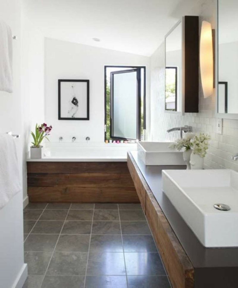 Narrow bathroom design