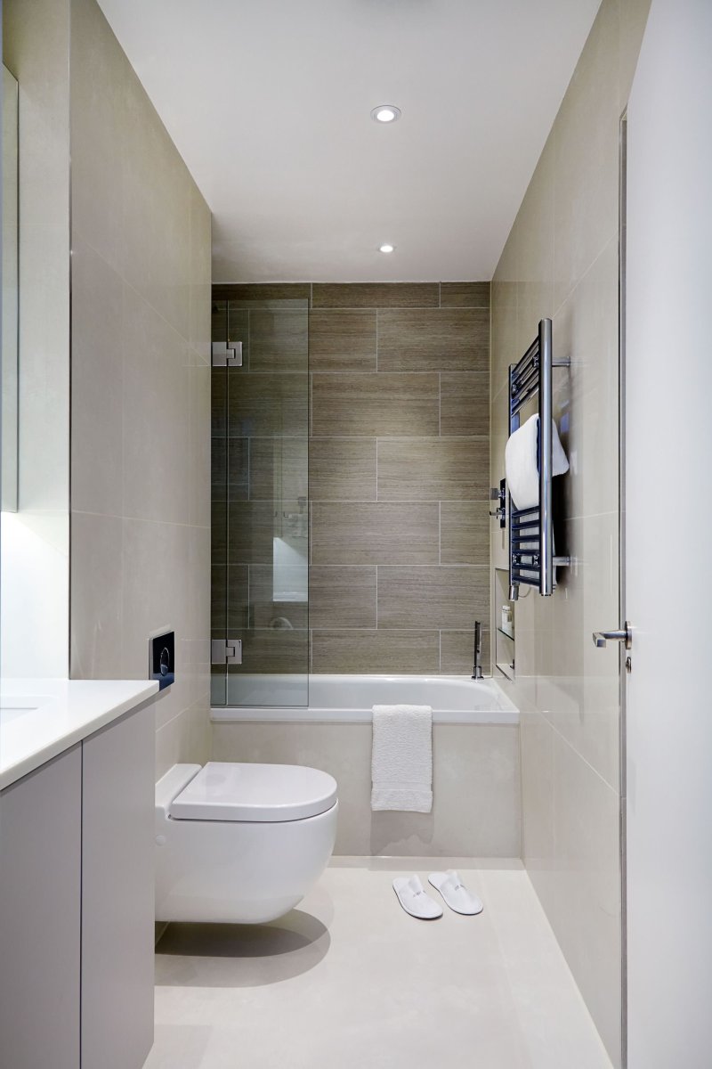 The interior of a small bathroom