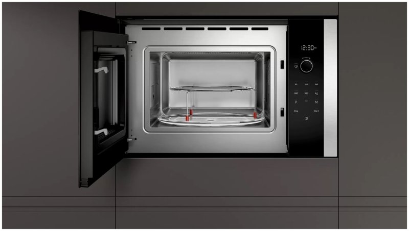 Built -in microwave oven