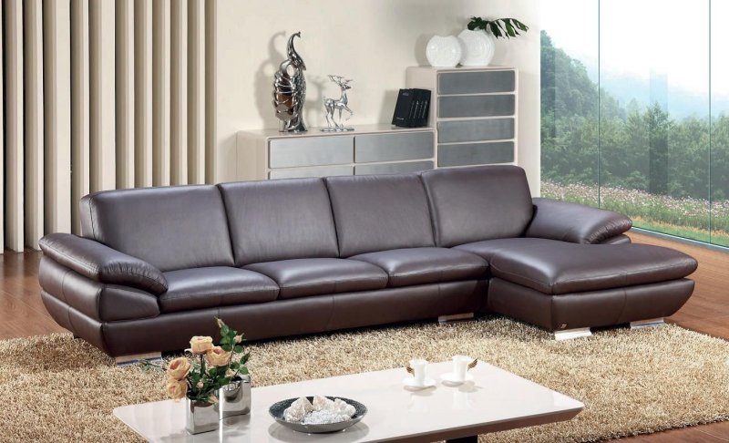 Modern leather sofas