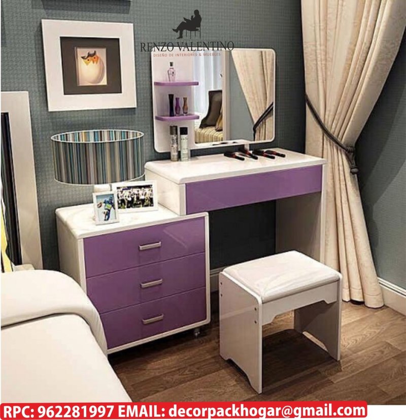 Dressing table