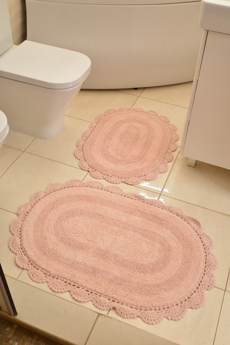 Bathroom rug