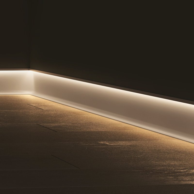 Floor skirting board with PN 080 LED EUROVUD