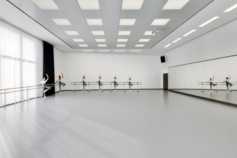 Choreographic hall