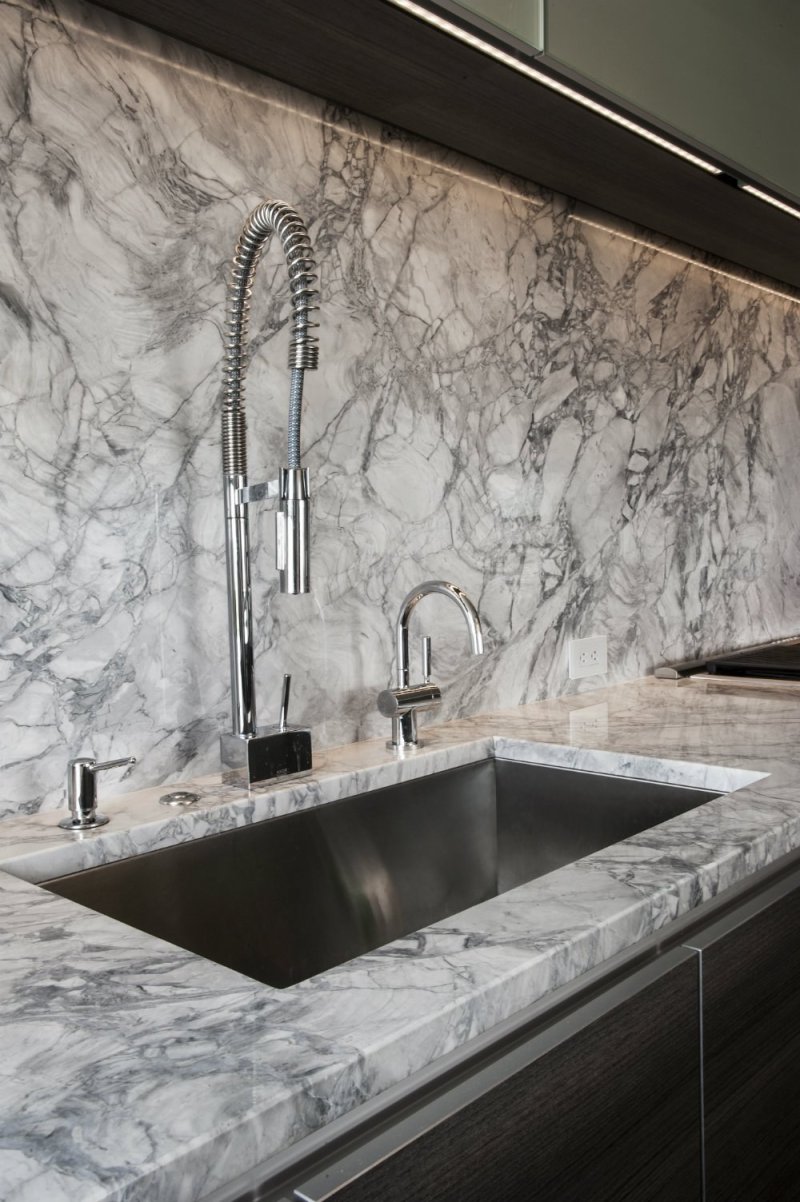 Marble countertop for the kitchen