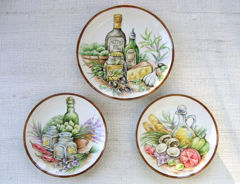 Decorative plates