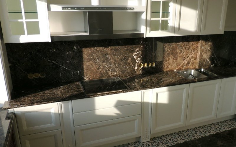 Royal Opal dark countertop Skif