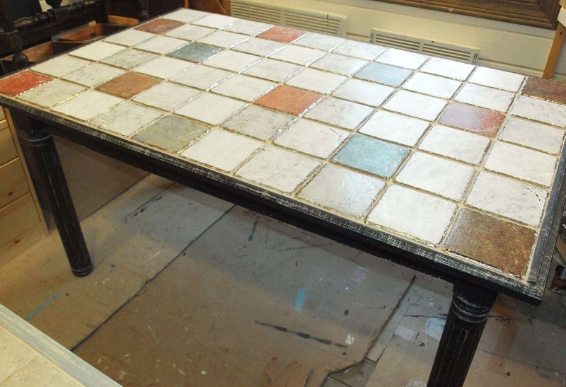 Ceramic tile