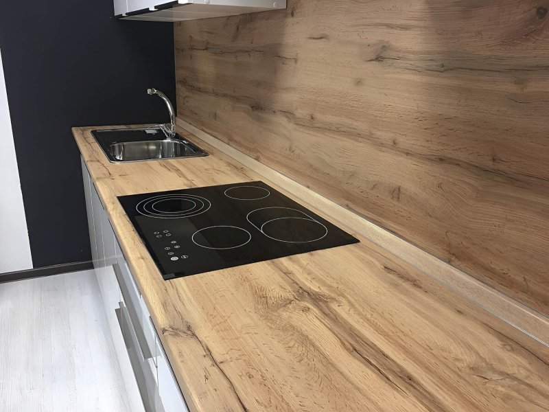 Countertop oak vanan cedar