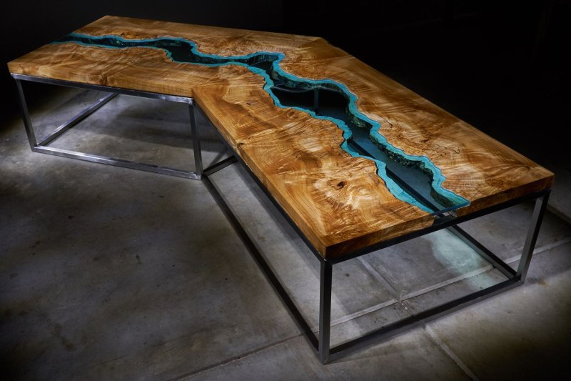 Table river from epoxy