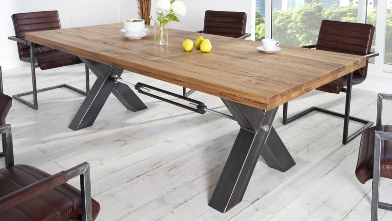 Loft -style table