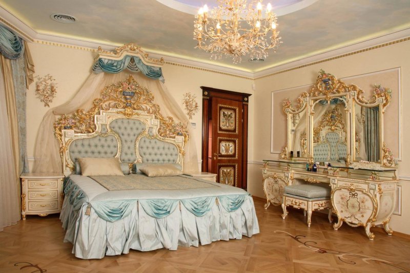 Baroque style bedroom