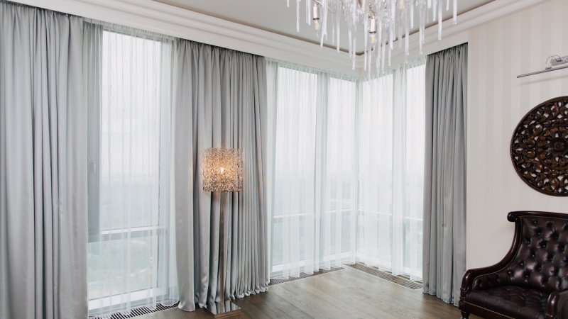 Fashion curtains in the living room