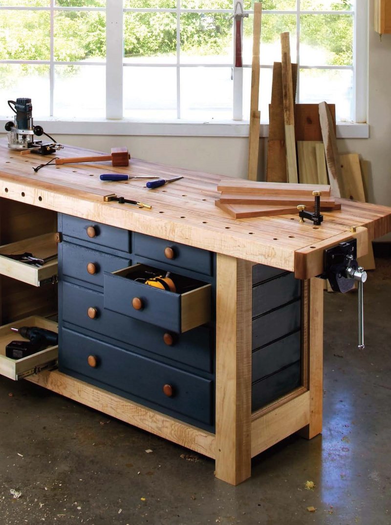 Workbench carpentry workshop