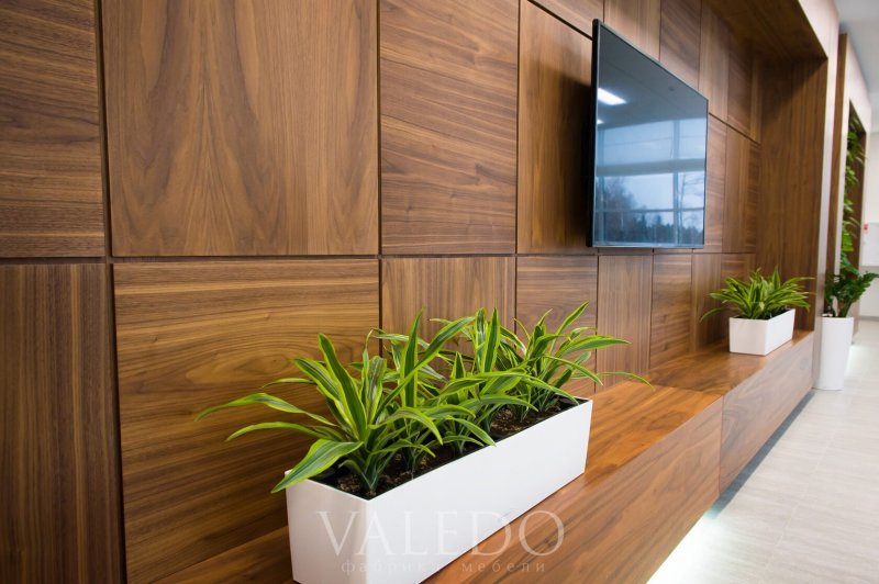 Wallhof Wood "tick" veneered panels