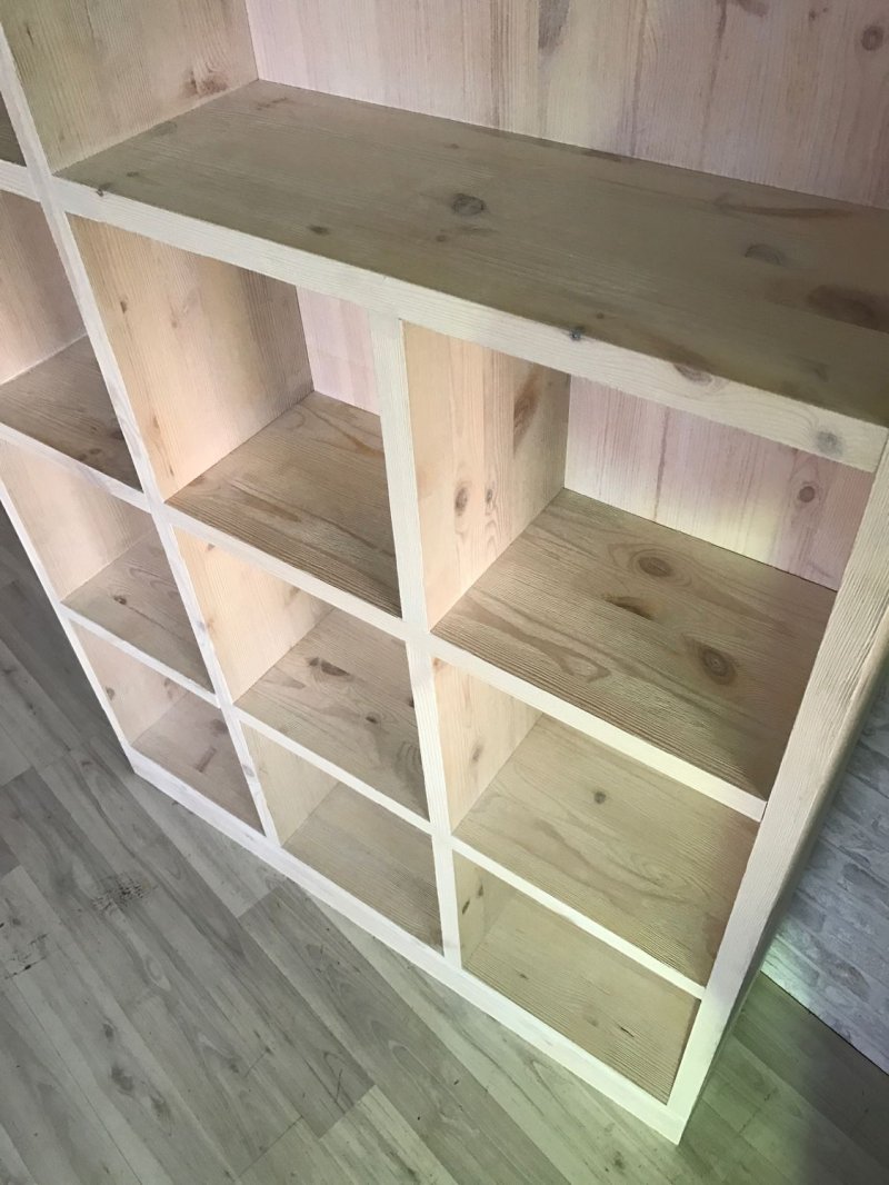 Shelving with shelves