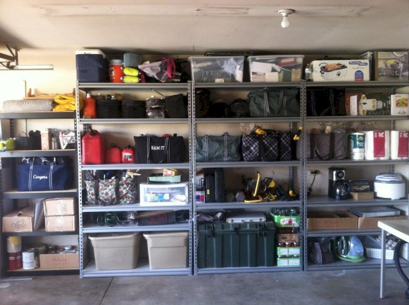 Garage arrangement