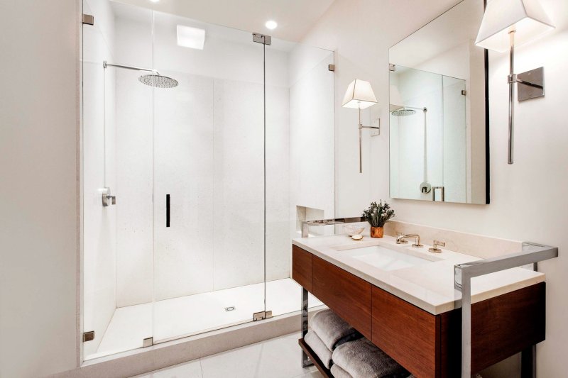 Glass partition to the bathroom