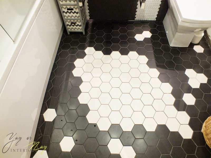 Hexagonal tiles in the bathroom