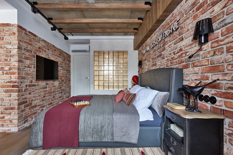 Loft -style bedroom