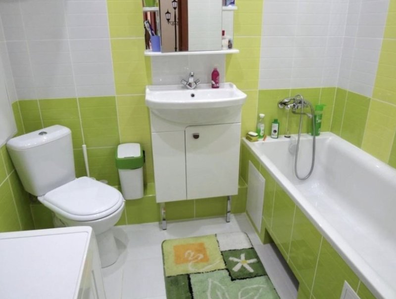 Design of a small bathroom