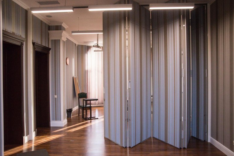 Interior partitions of the accordion Aristo